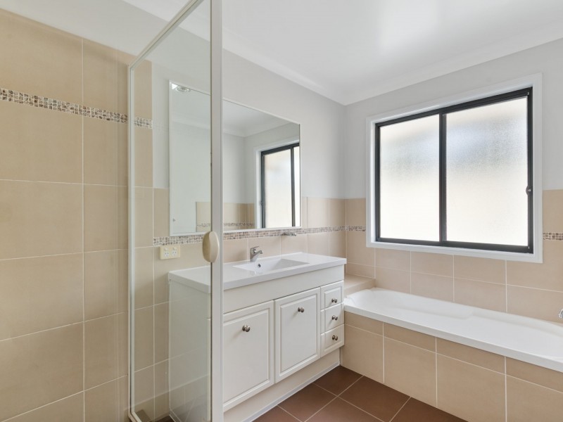 30 Baguley Street, Warwick QLD 4370