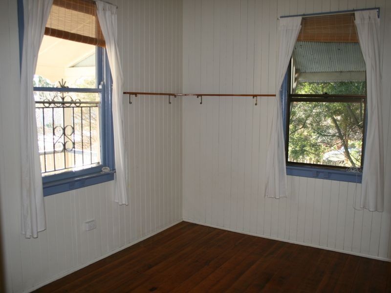 8 Mary Street, Warwick QLD 4370