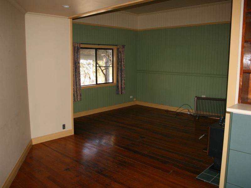 8 Mary Street, Warwick QLD 4370