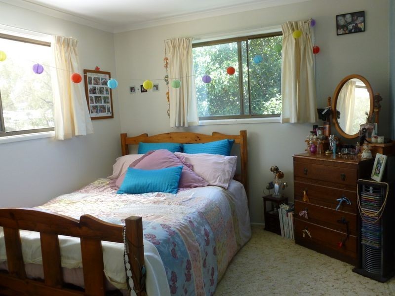 11 Hawker Road, Warwick QLD 4370