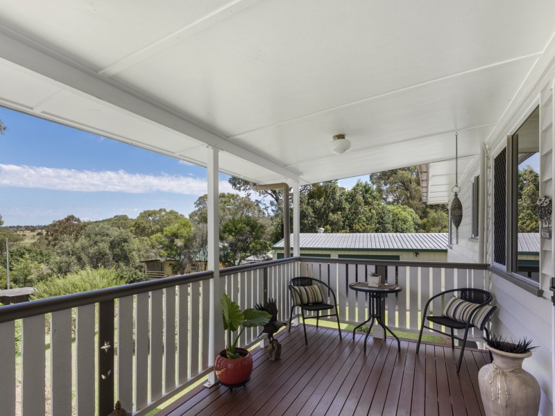 6 William Craig Drive, Rosenthal Heights QLD 4370