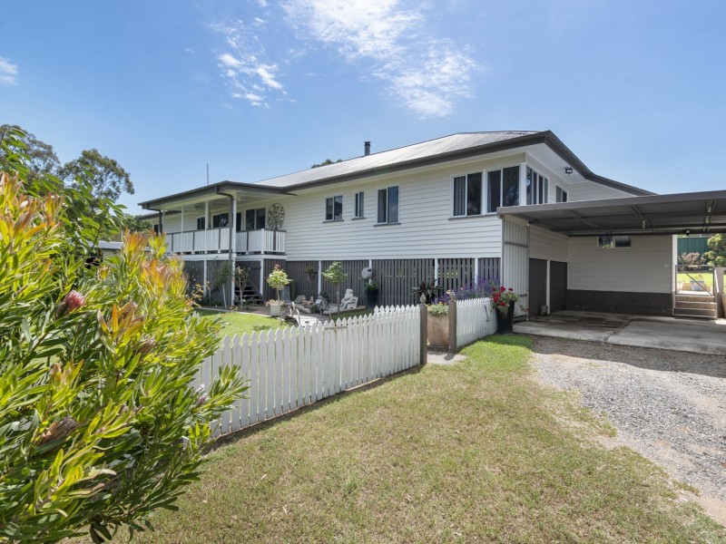 6 William Craig Drive, Rosenthal Heights QLD 4370