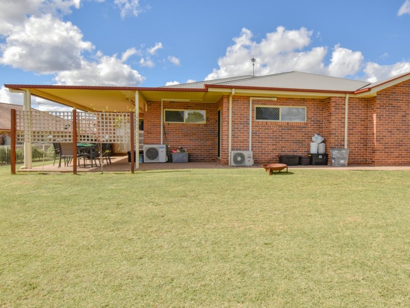 13 Colwar Court, Warwick QLD 4370