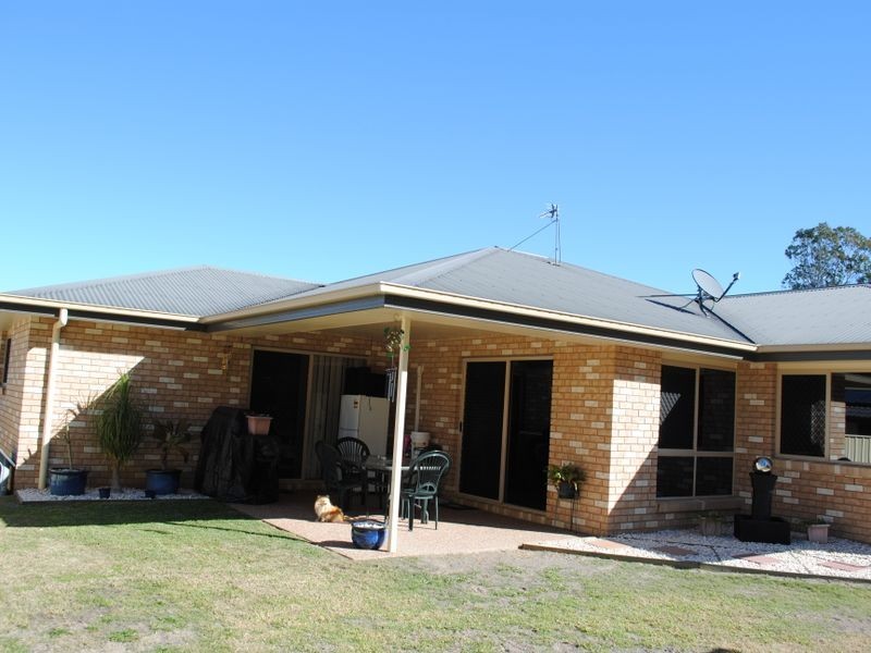 9 Peregrine Court, Warwick QLD 4370