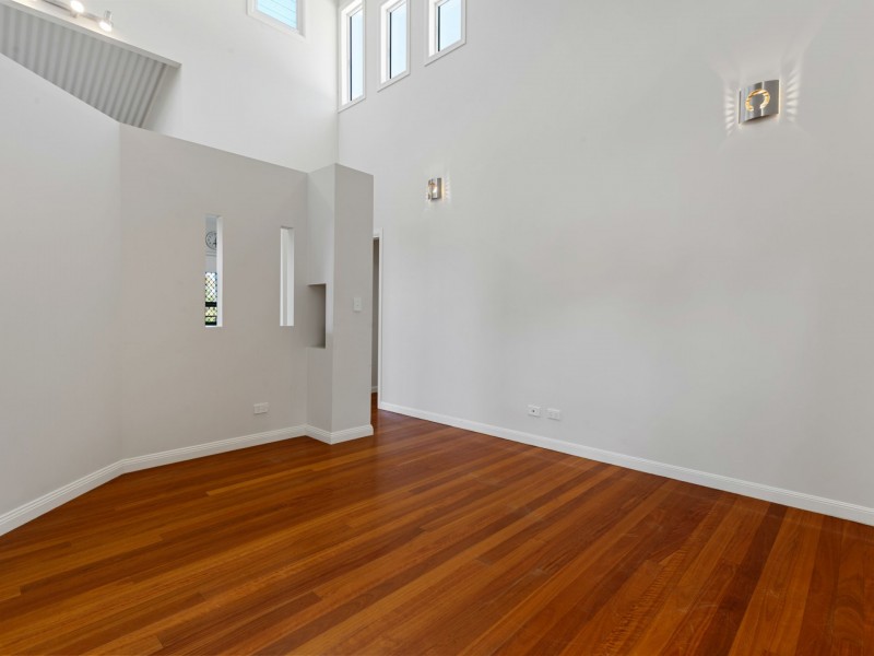 65 Churchill Drive, Warwick QLD 4370