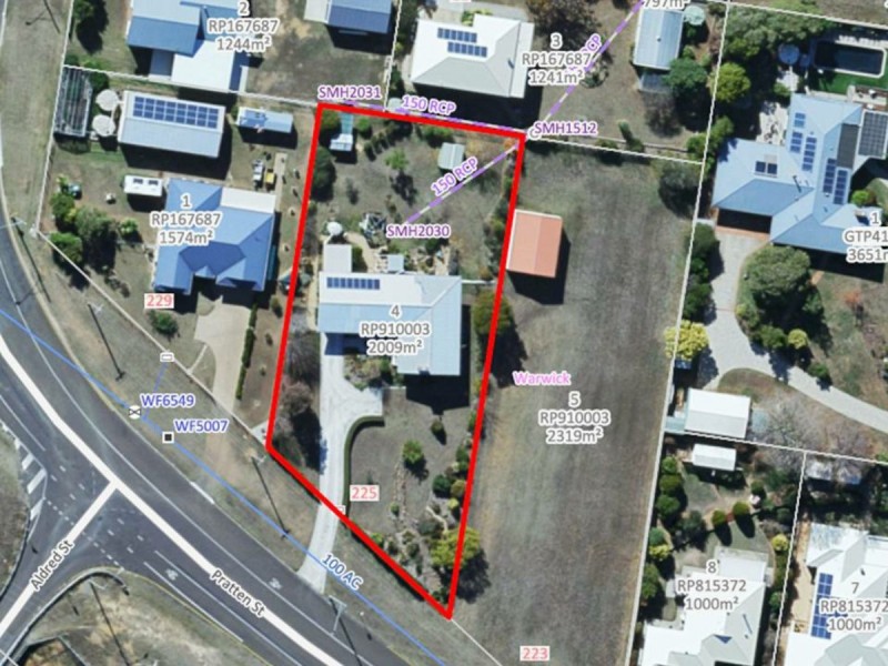 225 Pratten Street, Warwick QLD 4370