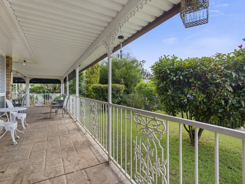 9 Golf Links Avenue, Warwick QLD 4370