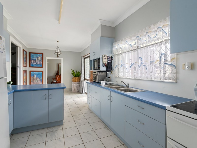 16 Carmody Street, Warwick QLD 4370