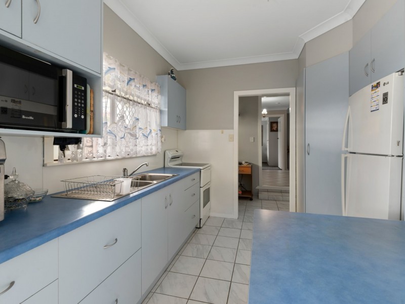 16 Carmody Street, Warwick QLD 4370