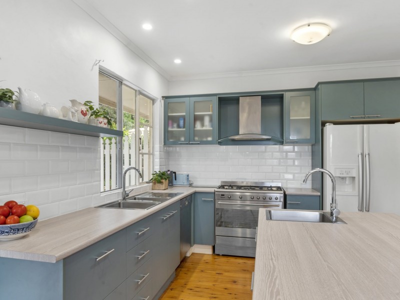 70 Locke Street, Warwick QLD 4370