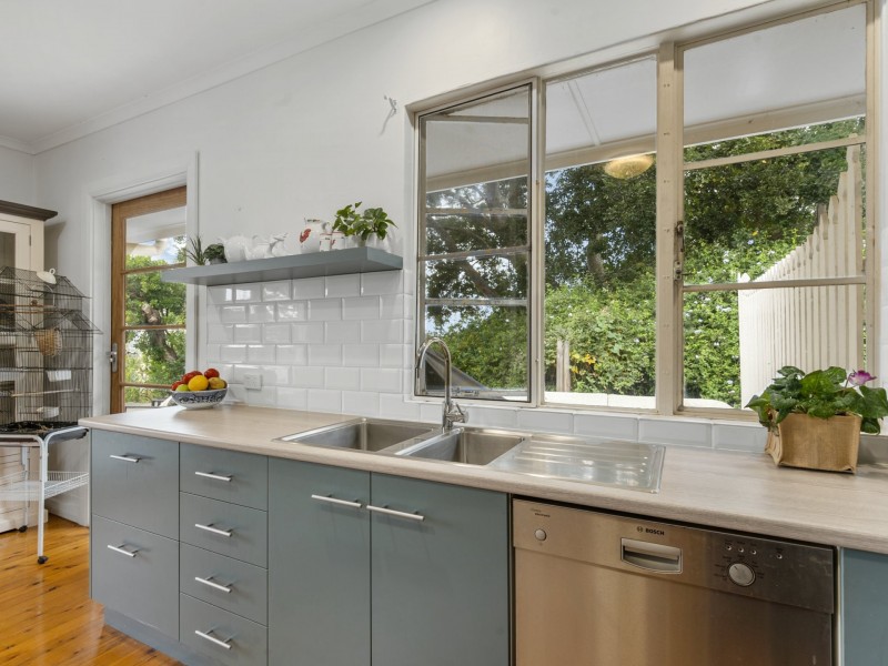 70 Locke Street, Warwick QLD 4370