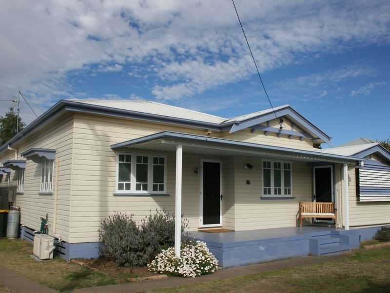 26 MYALL AVE, Warwick QLD 4370