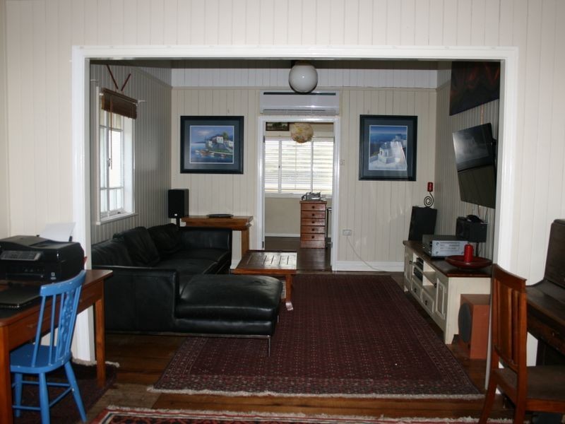 26 MYALL AVE, Warwick QLD 4370