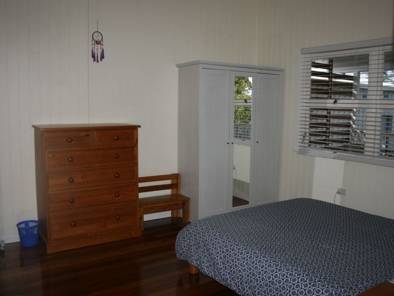 26 MYALL AVE, Warwick QLD 4370