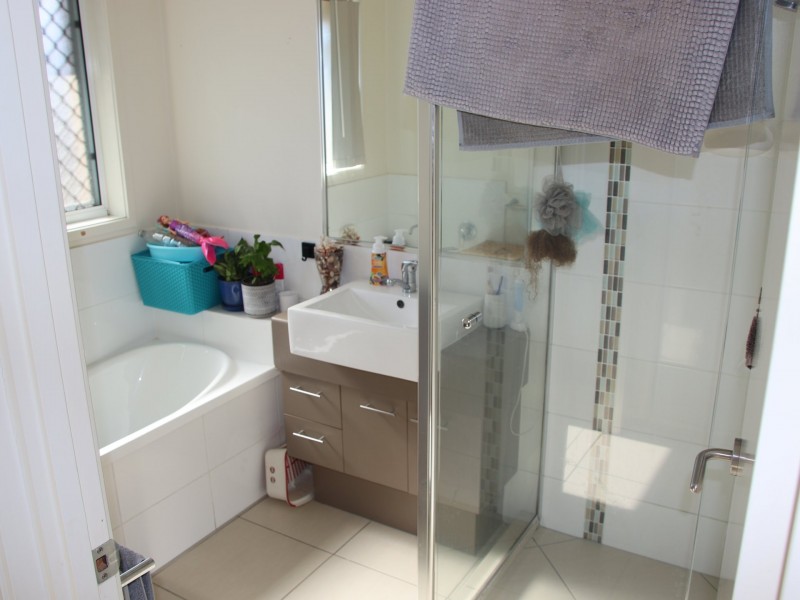 35 Sharon Drive, Warwick QLD 4370