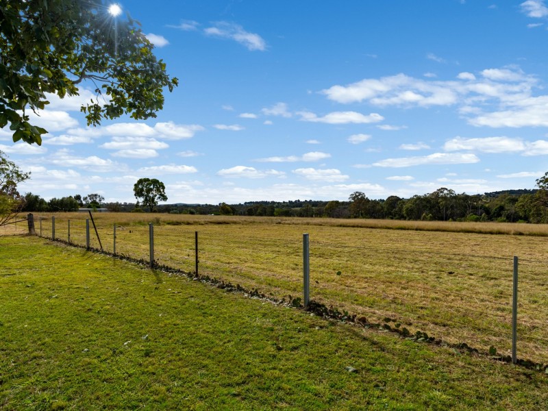 548 Glen Road, Rosenthal Heights QLD 4370