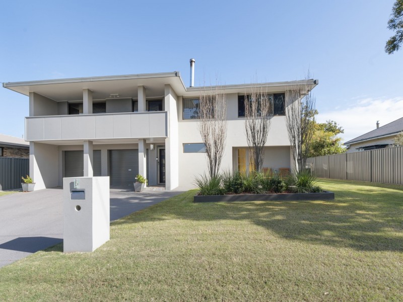 5 ANN ST, Warwick QLD 4370