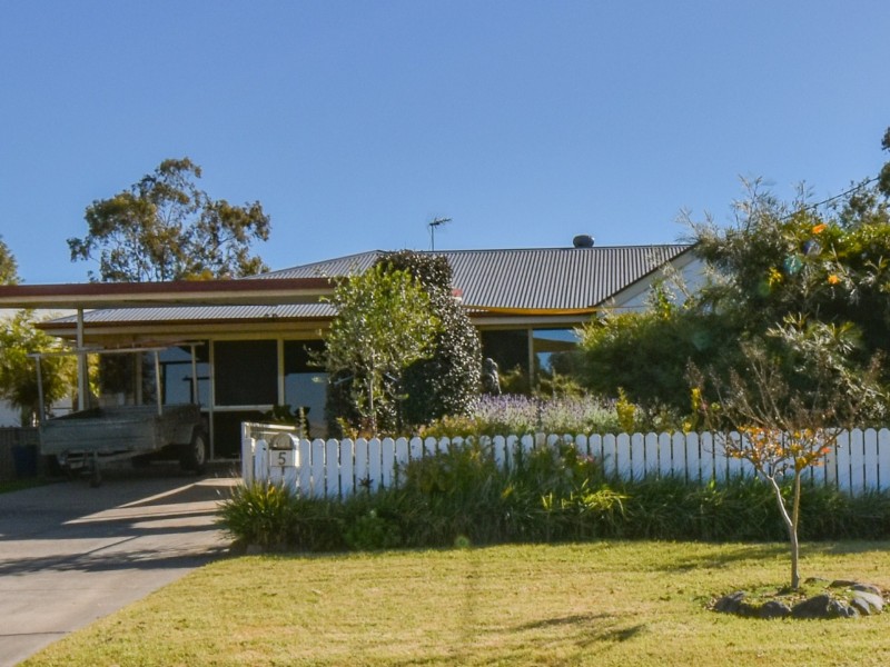 5 Ross Street, Warwick QLD 4370