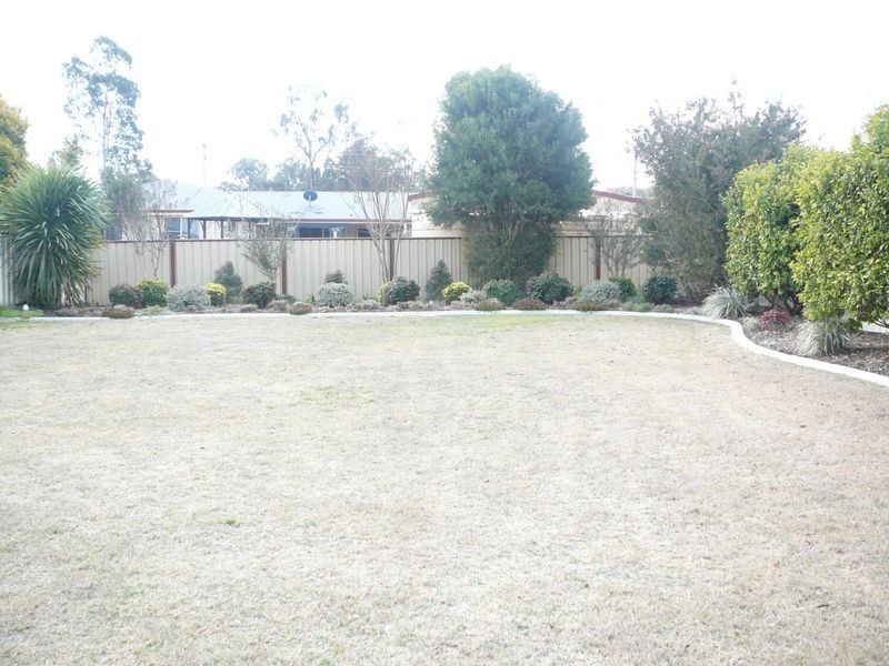 4 Bernecker Street, Warwick QLD 4370