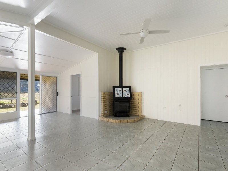 431 Rabbit Fence Road, Cottonvale QLD 4375