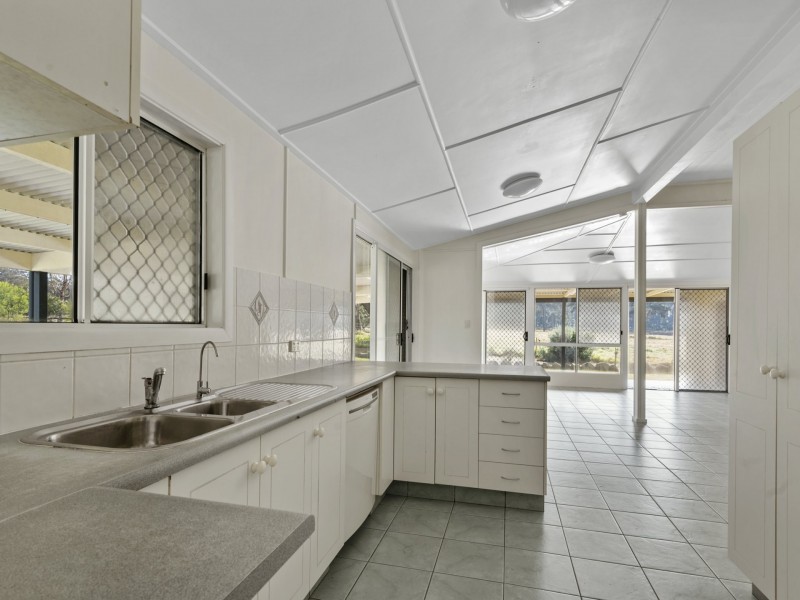 431 Rabbit Fence Road, Cottonvale QLD 4375