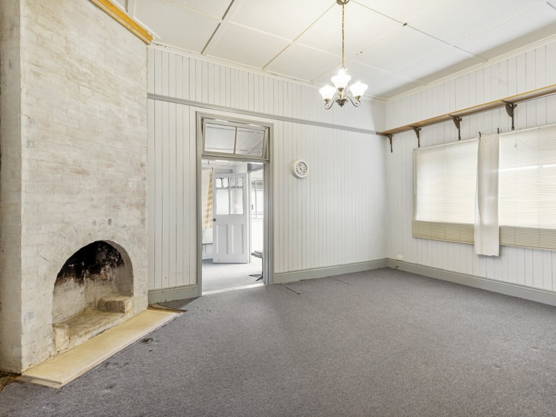 15 Albert Street, Warwick QLD 4370