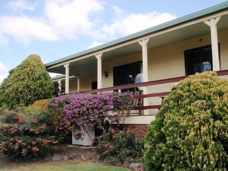 54 Pine St, Killarney QLD 4373