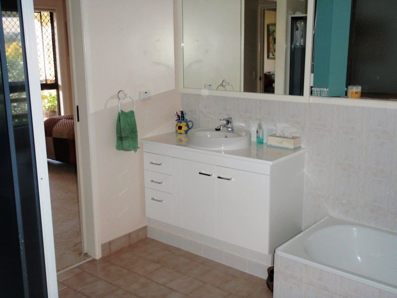 54 Pine St, Killarney QLD 4373