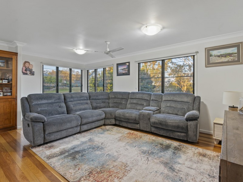 19 Walker Street, Warwick QLD 4370