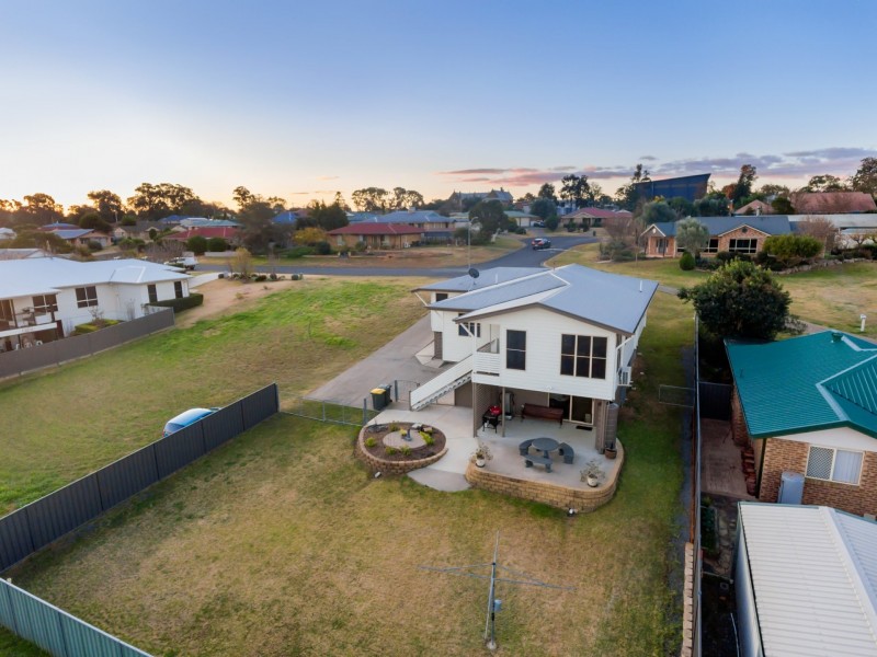 19 Walker Street, Warwick QLD 4370