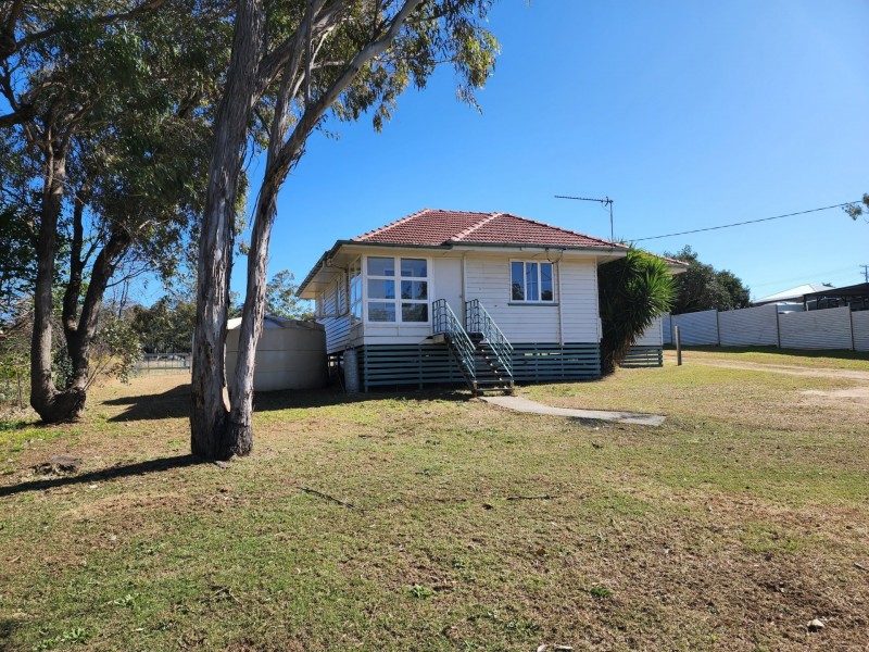 73 Wallace Street, Warwick QLD 4370