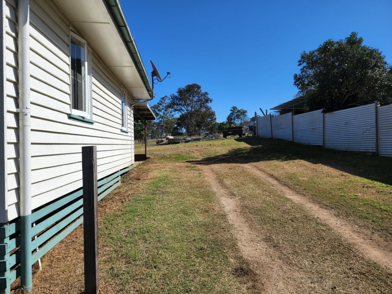 73 Wallace Street, Warwick QLD 4370