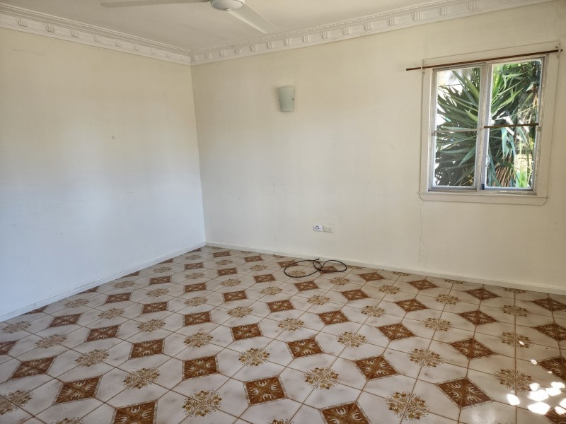 73 Wallace Street, Warwick QLD 4370