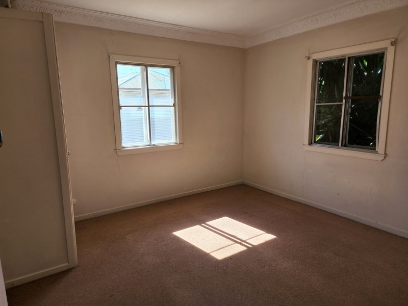 73 Wallace Street, Warwick QLD 4370