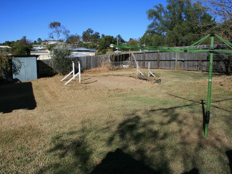 120 Locke Street, Warwick QLD 4370