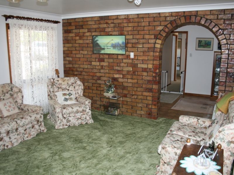 57 Ogilvie Road, Warwick QLD 4370