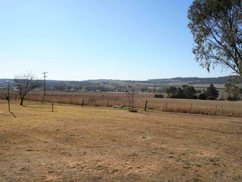 57 Ogilvie Road, Warwick QLD 4370