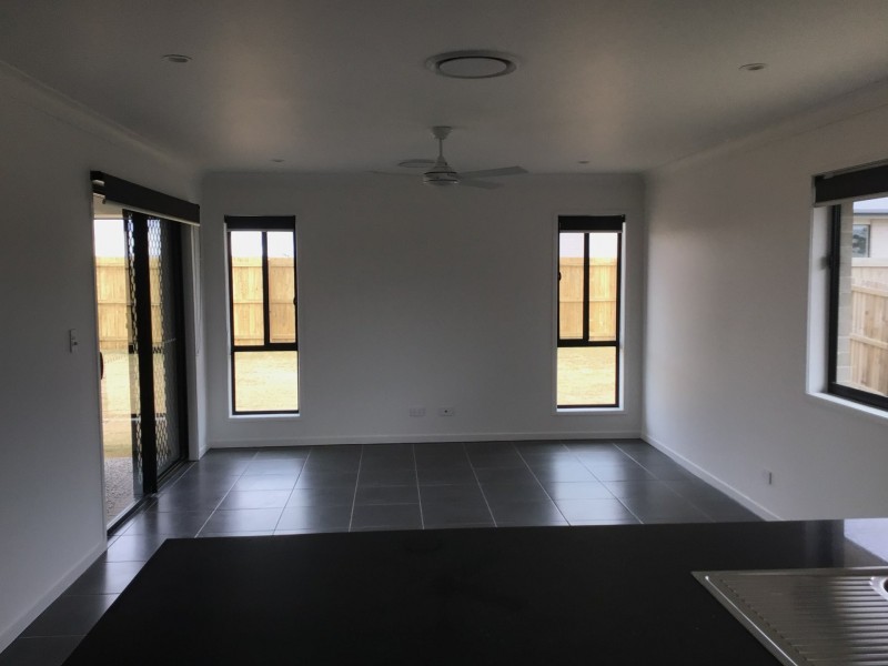 6-8 Compass Court, Warwick QLD 4370