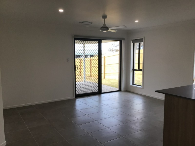 8 Meridian Drive, Warwick QLD 4370