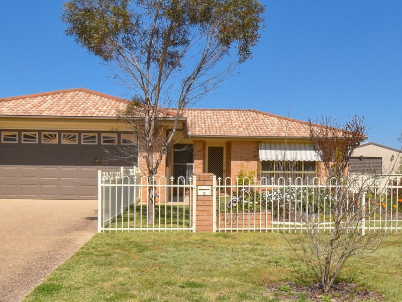 3 Willow Street, Warwick QLD 4370