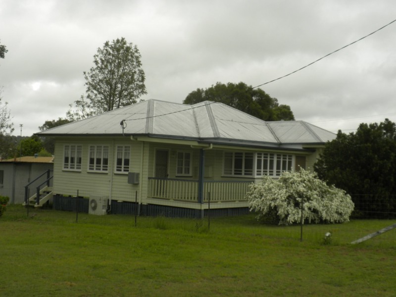 30 Glen Road, Warwick QLD 4370