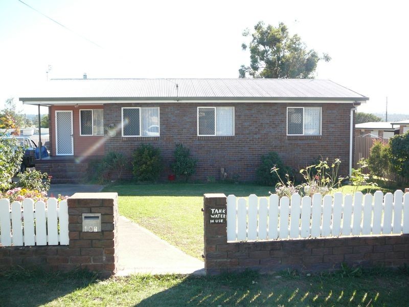 183 Pratten Street, Warwick QLD 4370