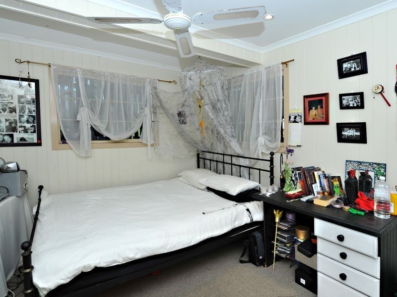 62 Finney Road, Indooroopilly QLD 4068