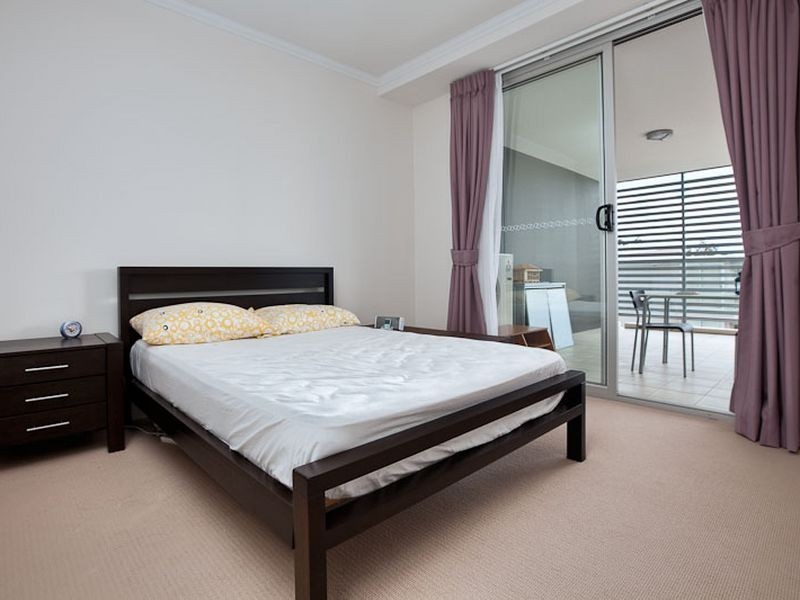 26/24 Allwood Street, Indooroopilly QLD 4068