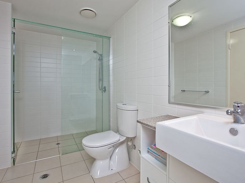 26/24 Allwood Street, Indooroopilly QLD 4068