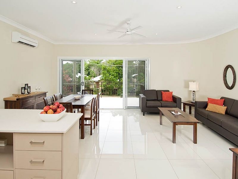 1/43 Armadale Street, St Lucia QLD 4067