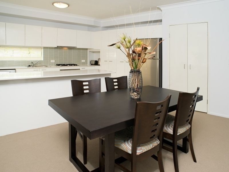 57/29 Alpha Street, Toowong QLD 4066