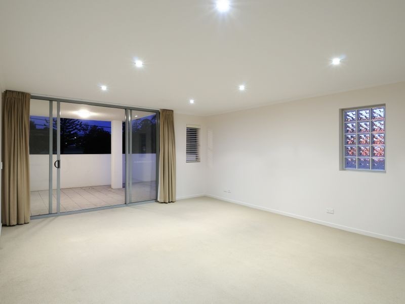 4/42 Cordelia Street, South Brisbane QLD 4101