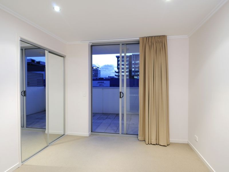 4/42 Cordelia Street, South Brisbane QLD 4101