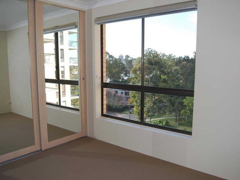 53/12 Bryce Street, St Lucia QLD 4067